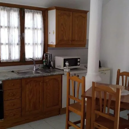 Tinojay Apartment