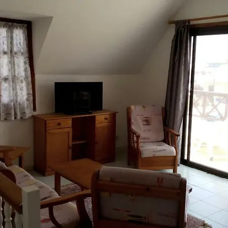 Apartment Tinojay